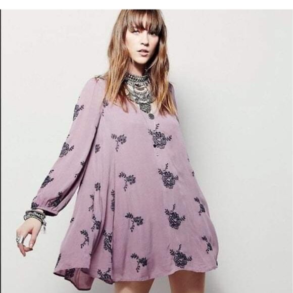 Free People Dresses & Skirts - Free People Small Elderberry Embroidered Austin Mini Swing Dress